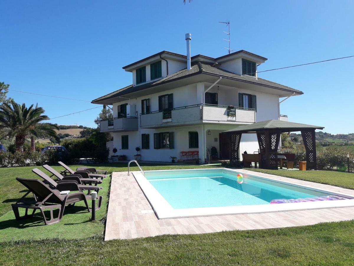 Gli Orti Di San Giacomo Bed and Breakfast Monteprandone Buitenkant foto